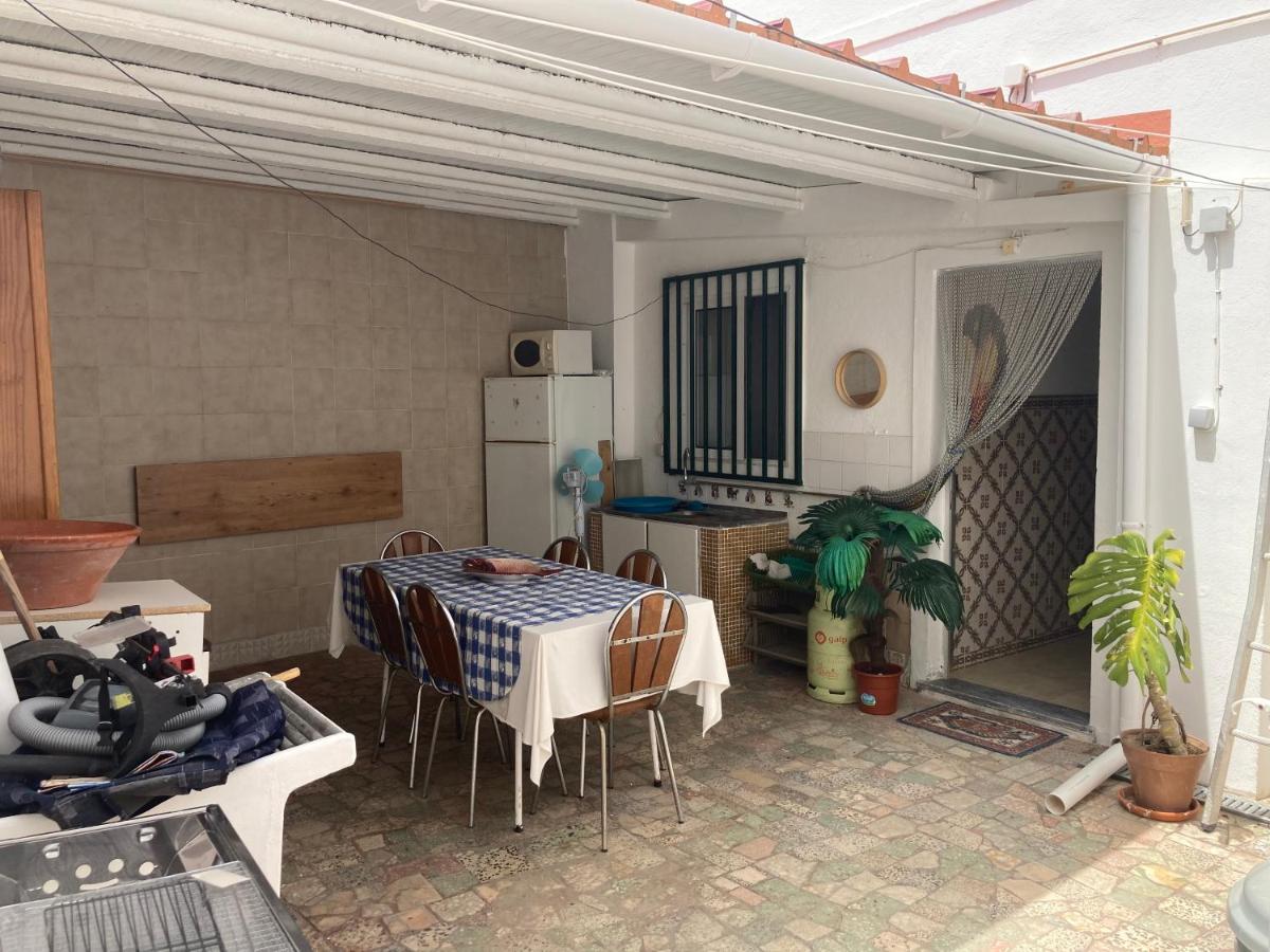 Beautiful 3-Bed House In Tavira In The City Center Vila Exterior foto